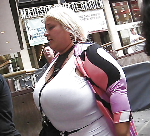 The size of titties that i love! #39324820