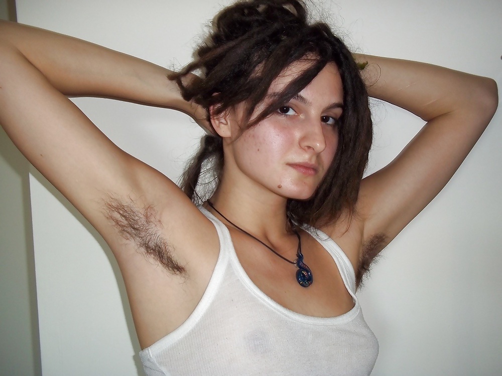 Miscellaneous girls showing hairy, unshaven armpits 6 #35410581