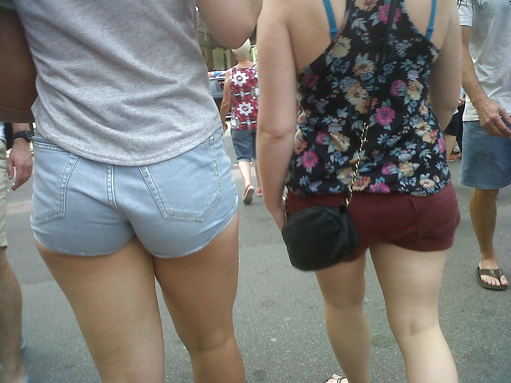 Out and About in London #23168829