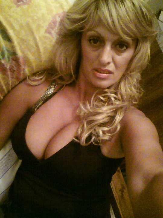 Croatian Milf 2 #23422299