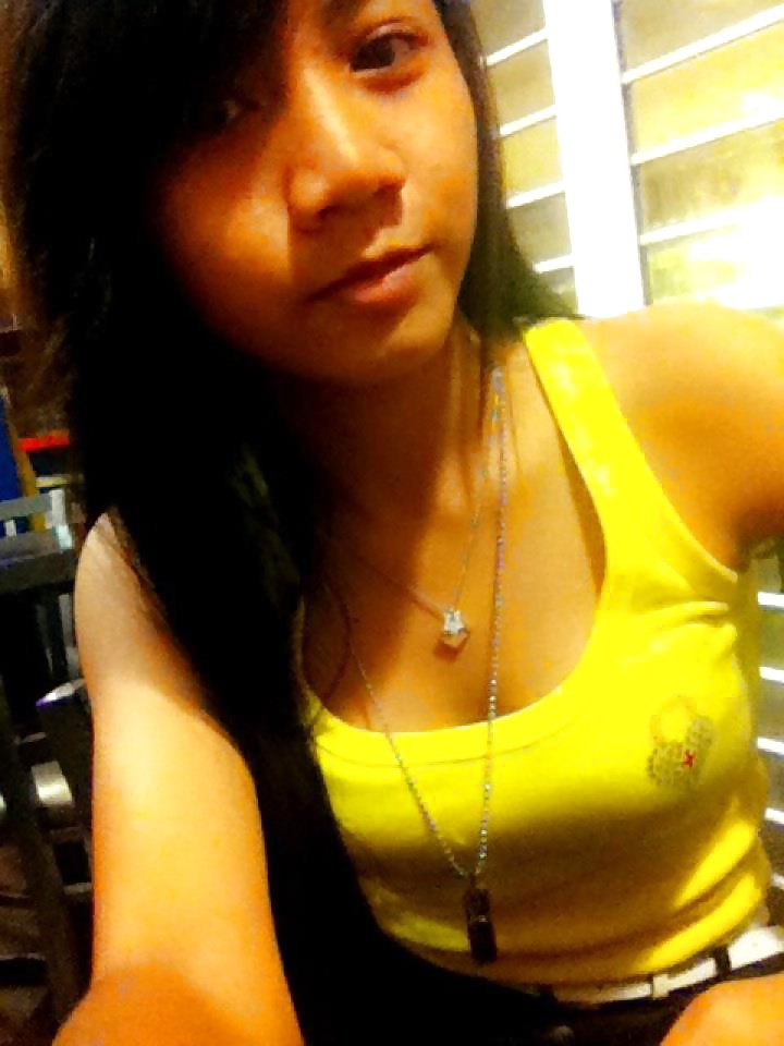 SG Malay Girl Eyecandies