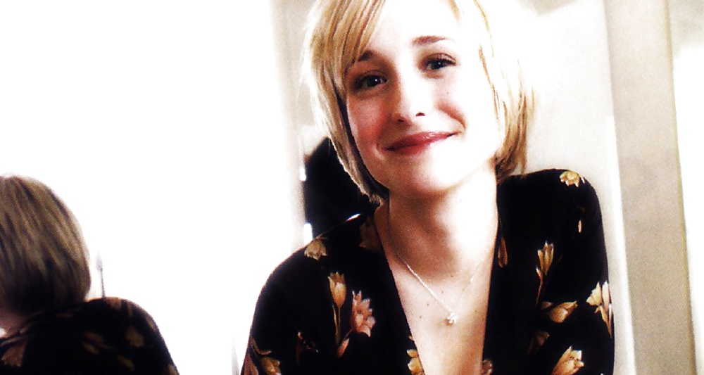 Il mio allison mack
 #31702990