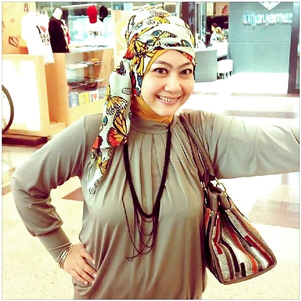 Hijab Milf Von Bandung Indonesien #25971708
