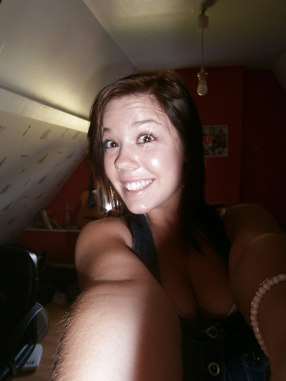 Foud on the Web : 25 #30058233