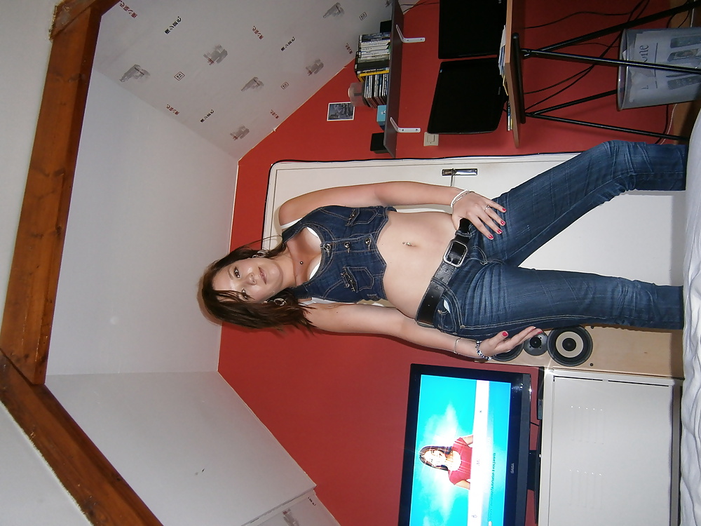 Foud on the Web : 25 #30058268