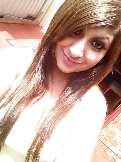 Malaysian Indian Girl  Simi Kaur  #32883302