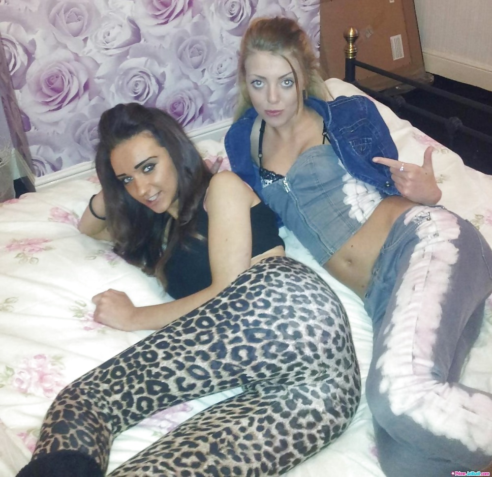 Chavs 2 xx
 #32290421