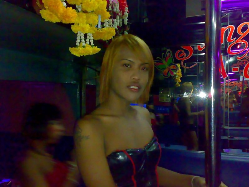 Pattaya ladyboy lek
 #28881333