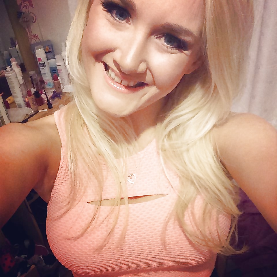 UK facebook friend #4 - cum and comment #32016942