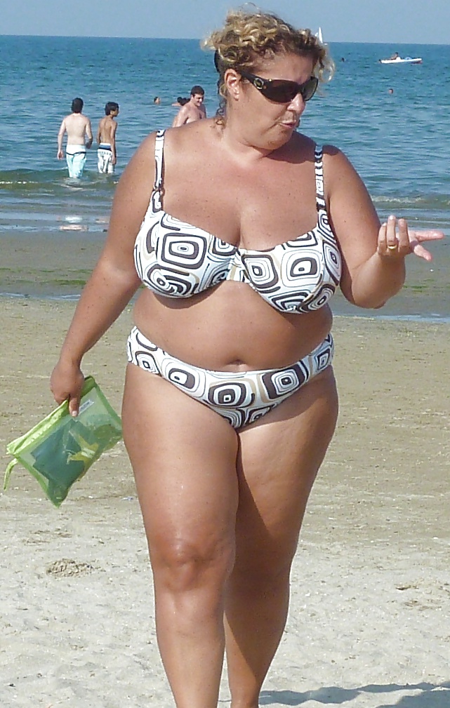 Mature Tits In Swimwear #31047894