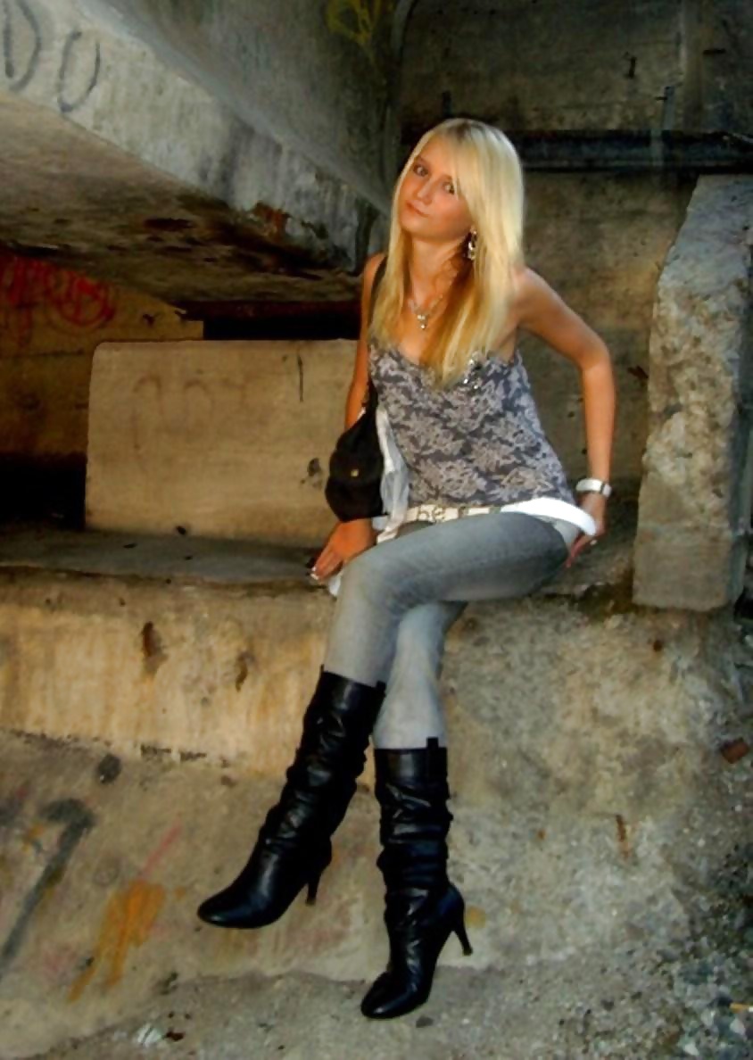 Teens en bottes #30481809