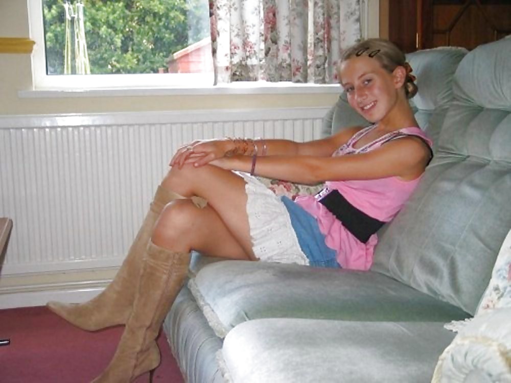Teens en bottes #30481889