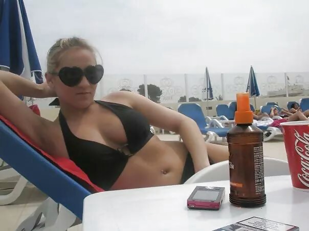 Joven rubia
 #31473561