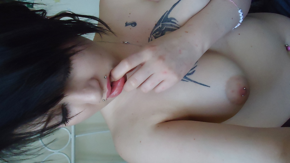 Topsecret
 #35115744