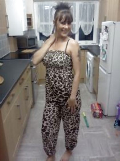 Esposas y novias 22
 #29898129