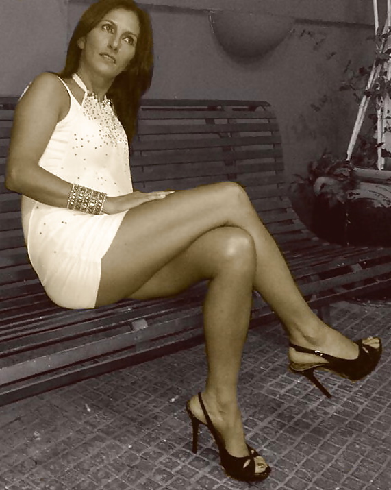 Sexy en bombas peep toe
 #39091090