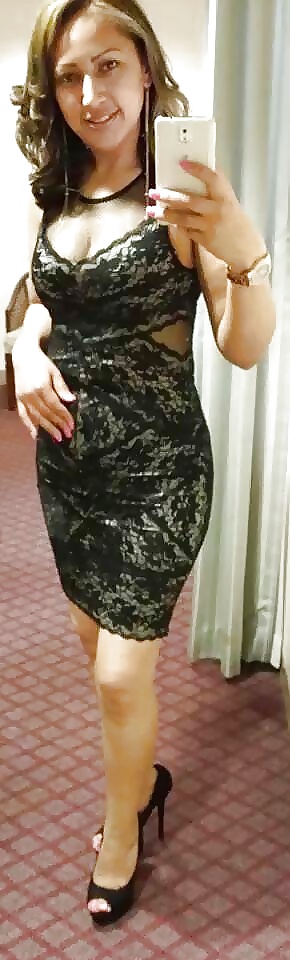 Sexy en bombas peep toe
 #39091262