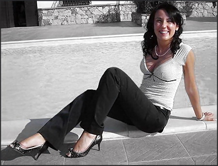 Sexy en bombas peep toe
 #39091344