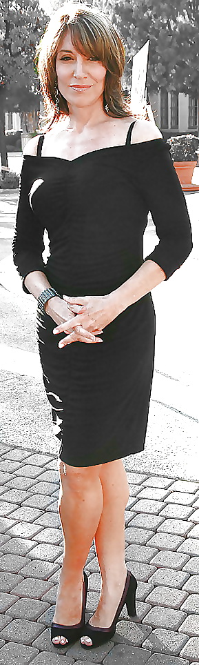 Sexy en bombas peep toe
 #39091561