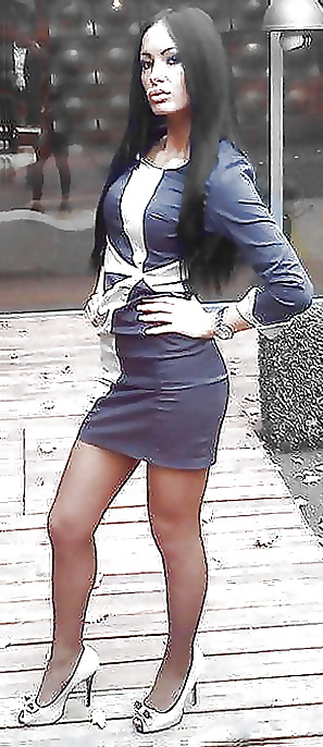 Sexy en bombas peep toe
 #39091623