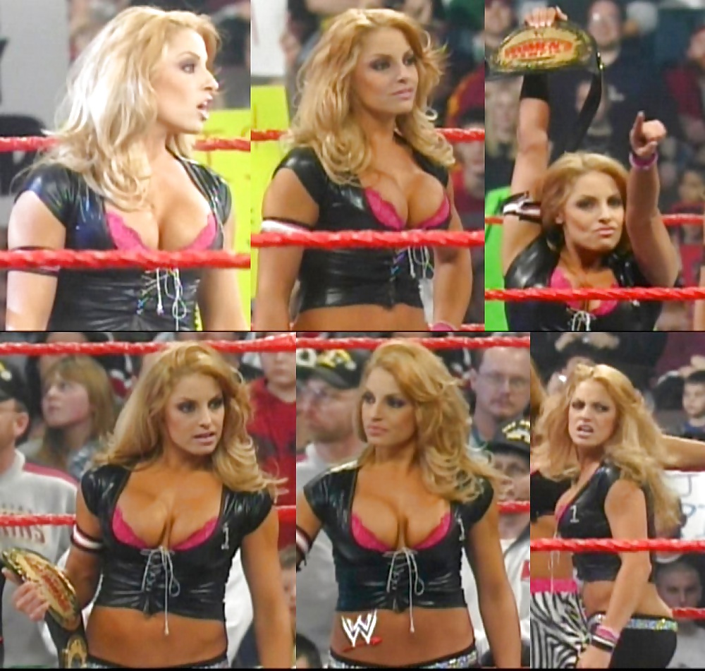 Trish Stratus (2) #30495865