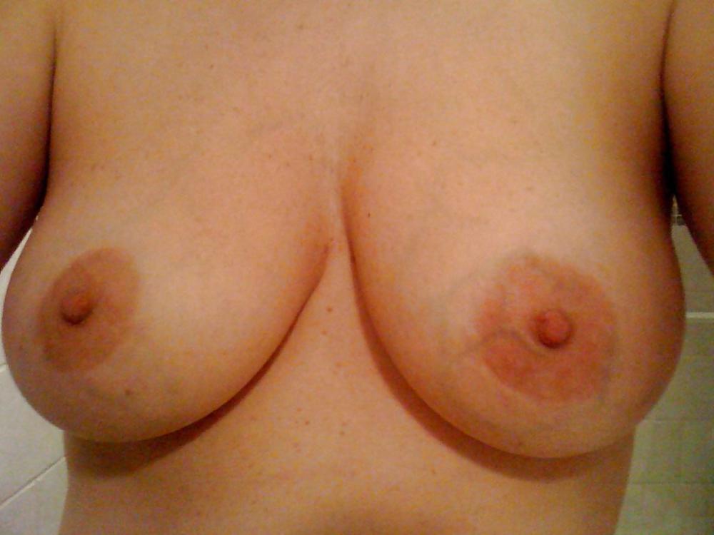 Amateur wife's amazing tits. #33183842