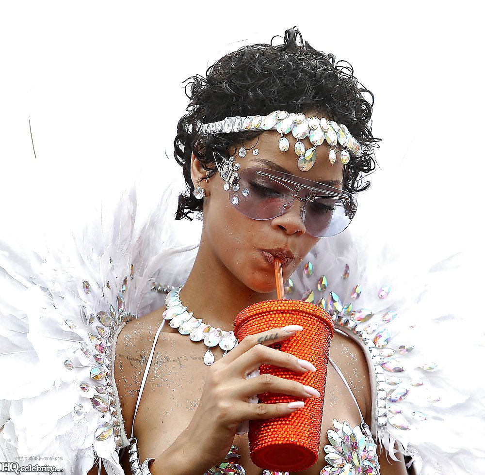 Rihanna barbados 2013
 #23115778