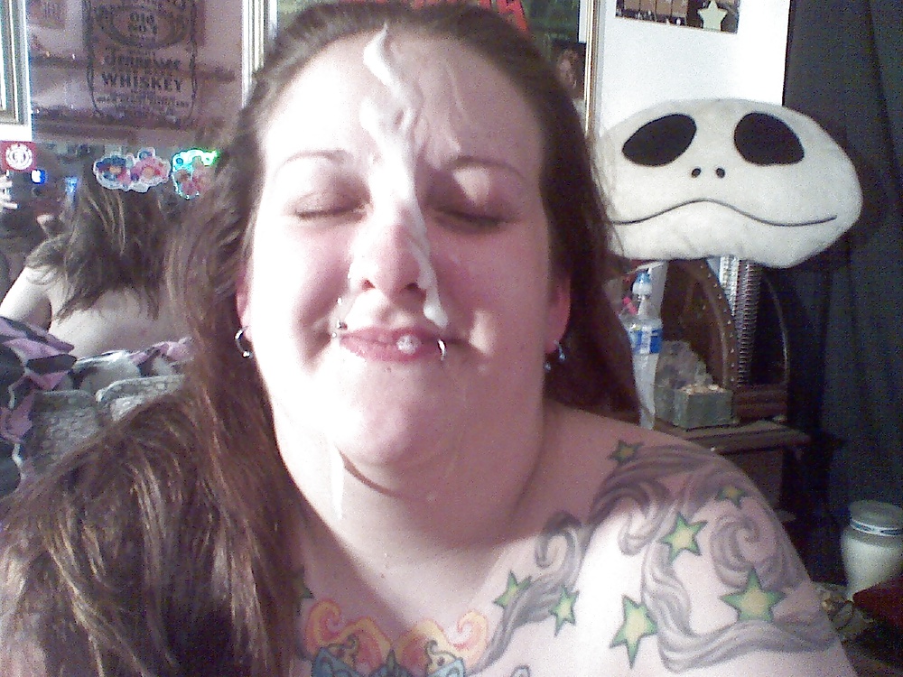 Big girl likes facisls
 #27527601