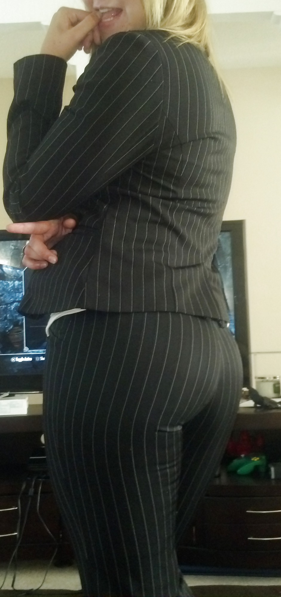 PAWG clothed booty...kcpride31 #22949191