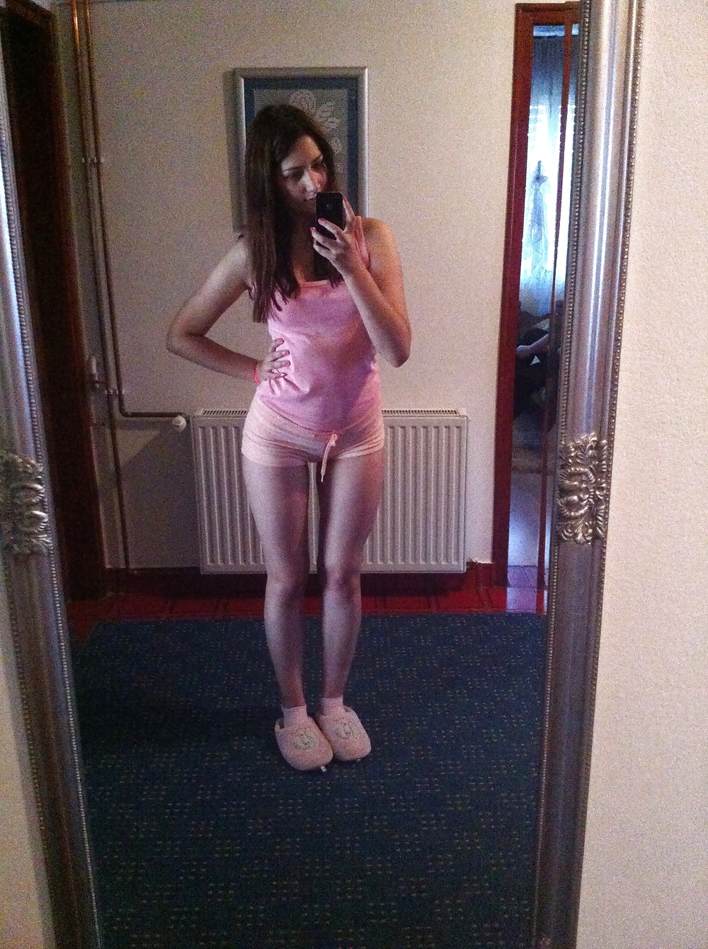 Mobile phone uploads #27484512