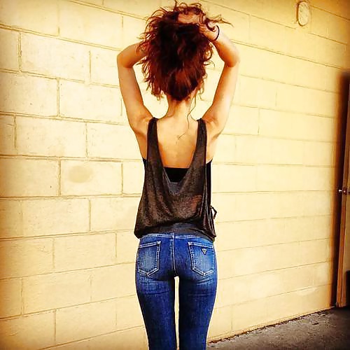 Amazing teens #20
 #31850385