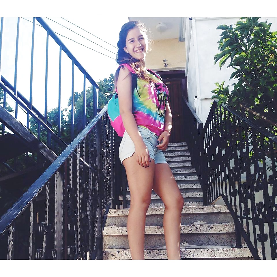 Amazing teens #20
 #31850391