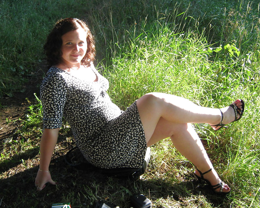 Full thighs in the mini 23 #24023856