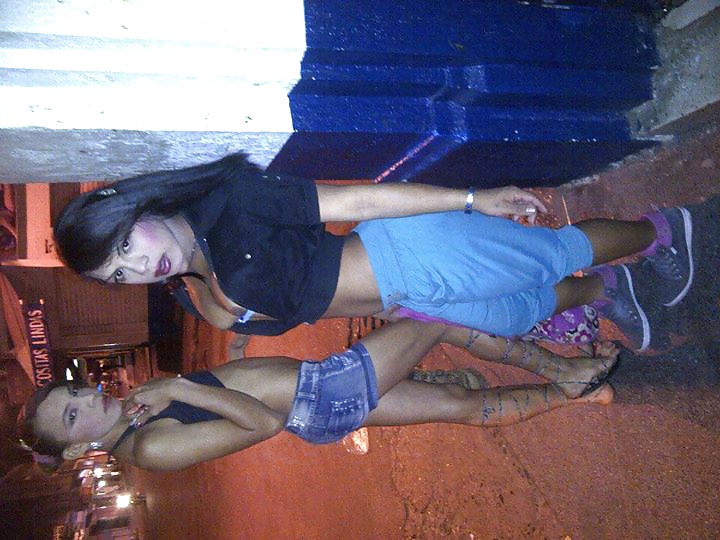 トラベスティー・アルジェリア・アンティエ
 #25305355