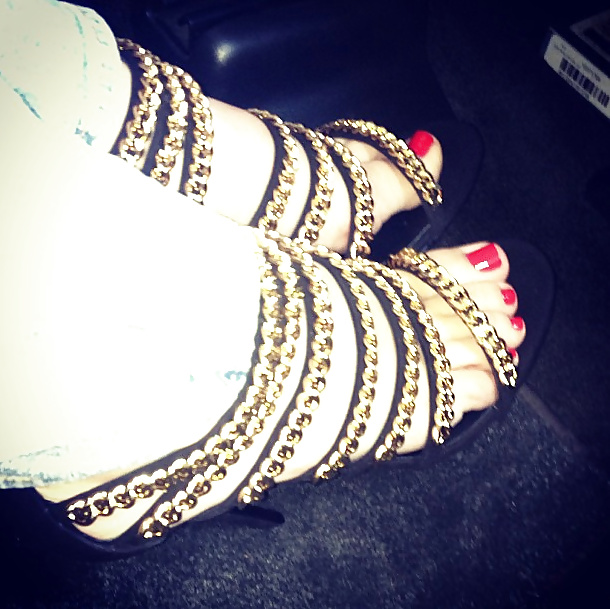Schlagen Für Die Füße - Khloe Kardashian #38542975