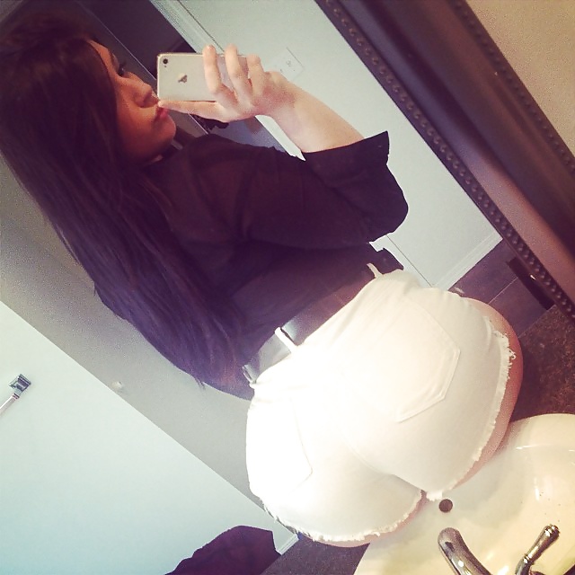 インスタグラムの肉球
 #27906661