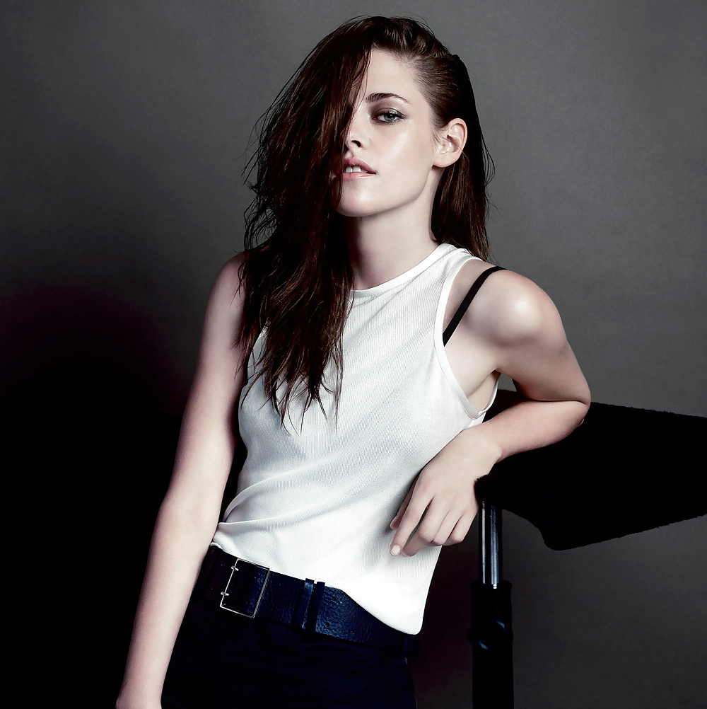 Kristen Stewart #25300097