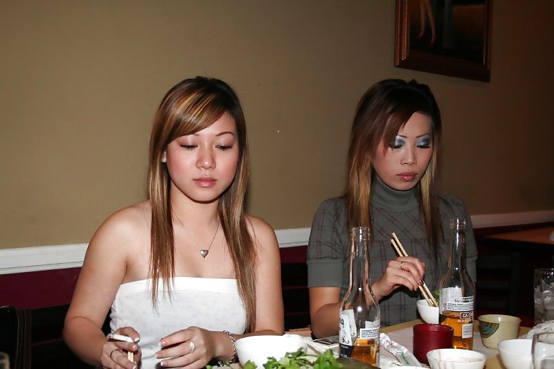Fumeurs Fétiche Asiatique - Fumant Belles Unités Asiatiques #34797428