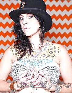 Danielle Colby-cushman #32343397