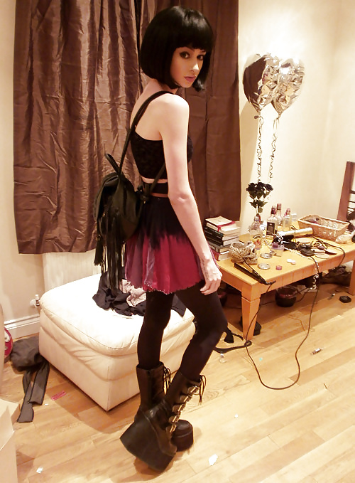 Straight or gay sissies you wouldn't be able to turn down #39859177