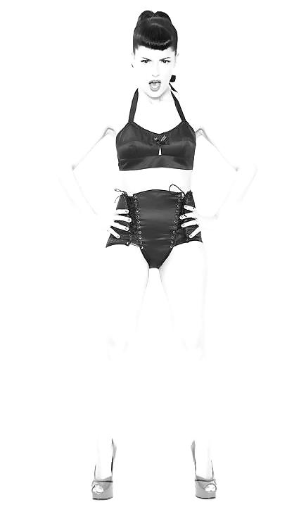 Modern Pin Up Bernie Dexter #34890132