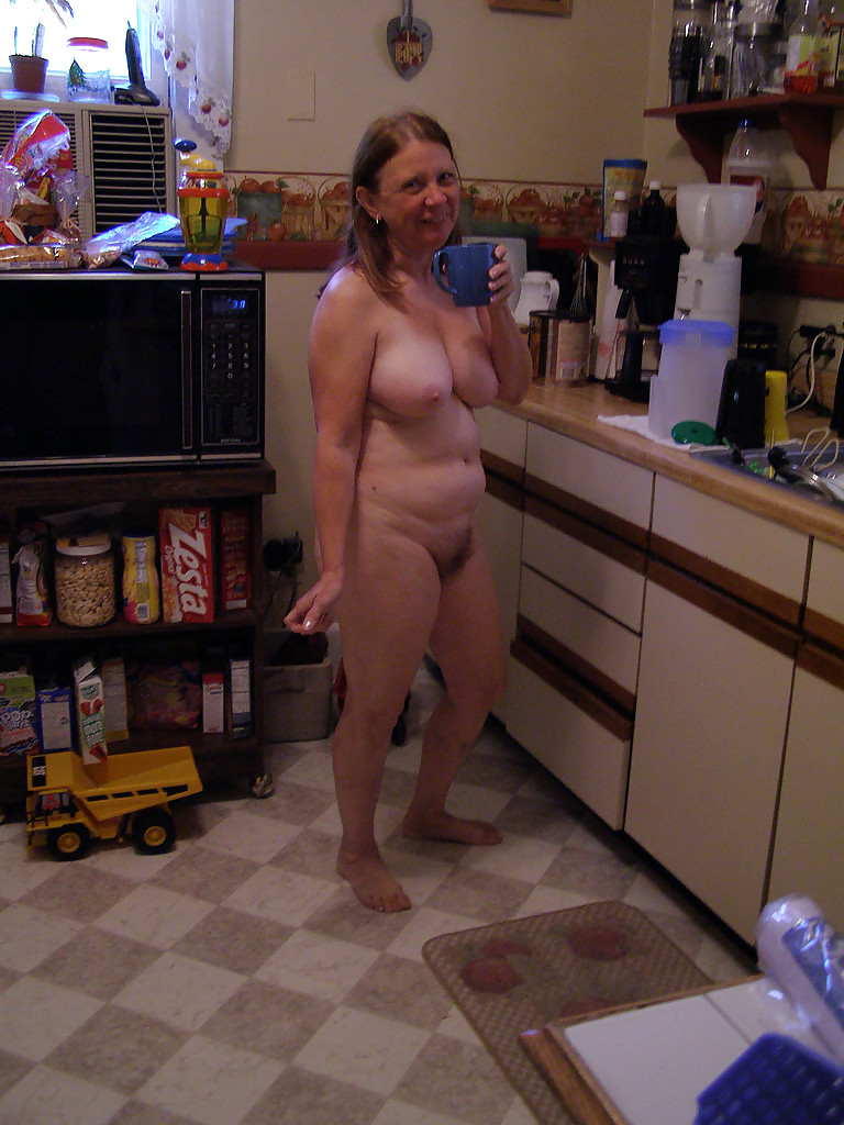 RANDOM CHICKS #23792448