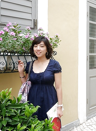 Does she get you reaching for your dick? #37587310