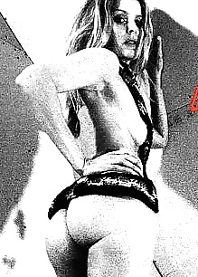 Sheri Moon Zombie #23461369