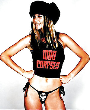 Sheri Moon Zombie #23461428