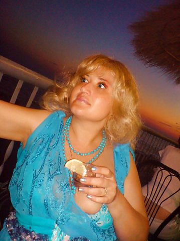 Busty Russian Woman 594 #37671295