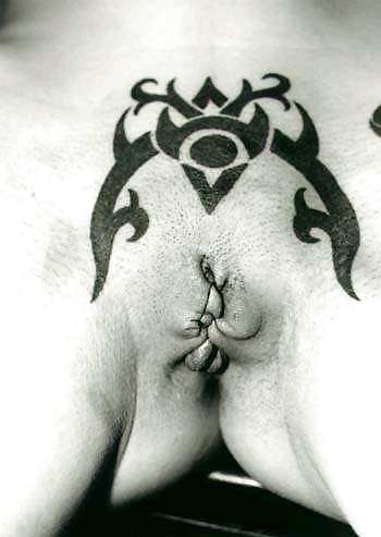 Piercing + tatuaje
 #37357777