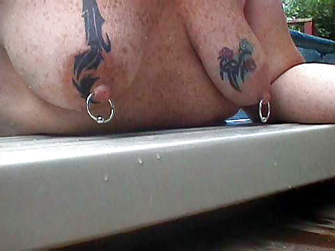 Piercing + tatuaje
 #37357806
