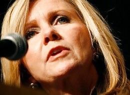 Adoro masturbarmi al conservatore marsha blackburn
 #24337925