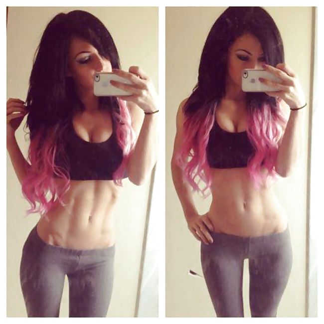 Sexy y deportiva #12
 #36359679